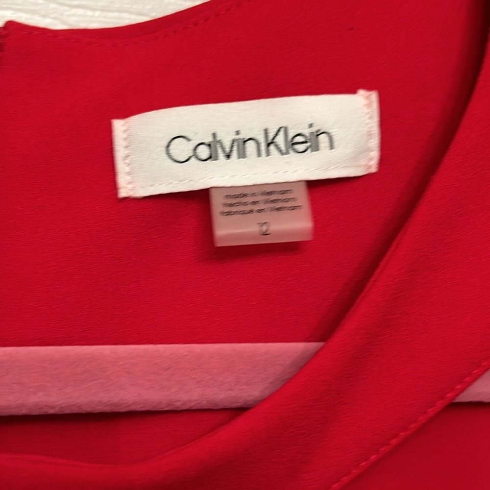 Calvin Klein dress. - Picture 2 of 5